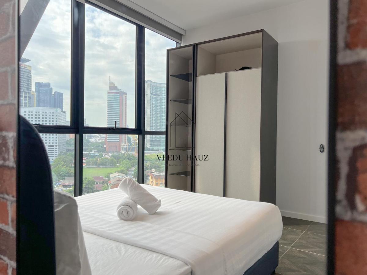 Scarletz Suites At Klcc By Veedu Hauz Куала Лумпур Екстериор снимка
